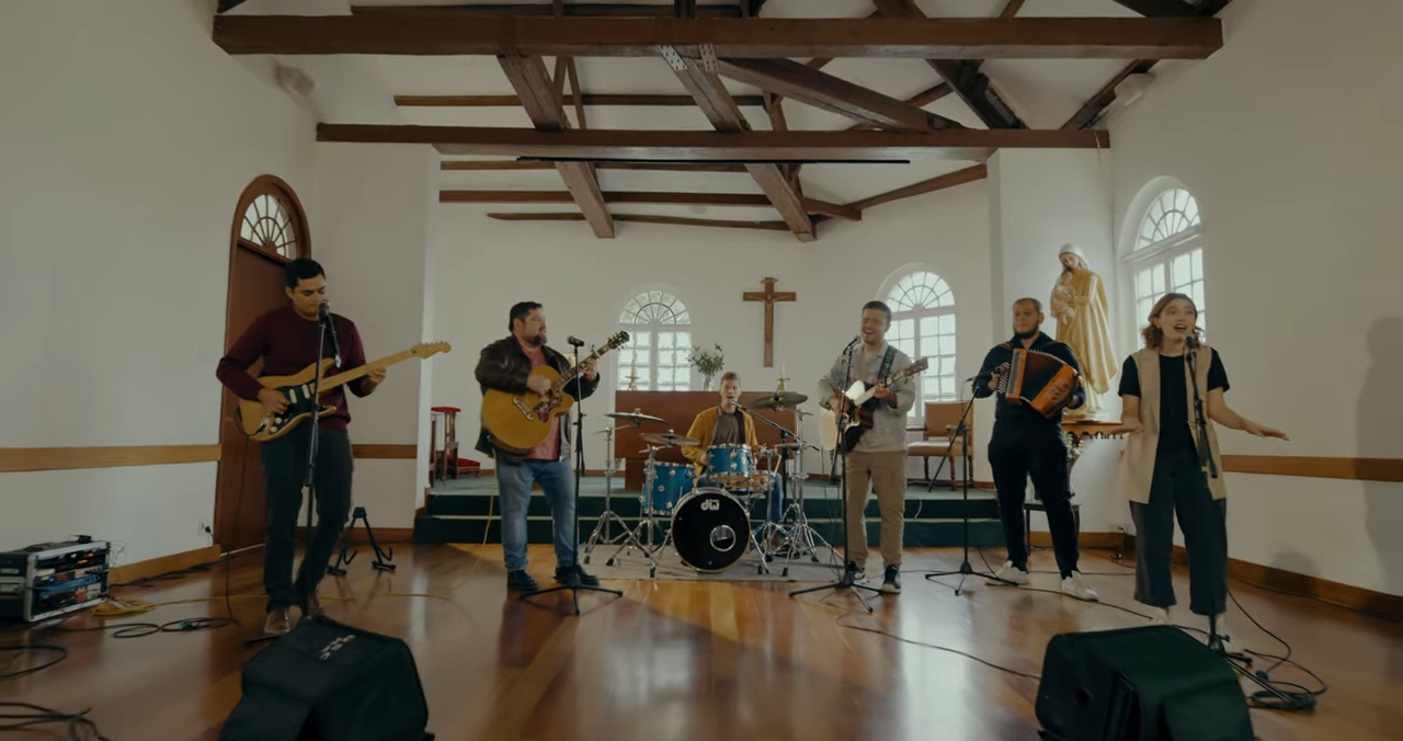 Fruto del Madero, Juan Delgado Ft Santiago Ardila, Julian Ruiz  – Tu Jardín